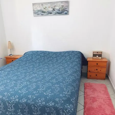Nice Homely 2-Bedroom Apartment Close To The Beach Pefkochori Extérieur photo