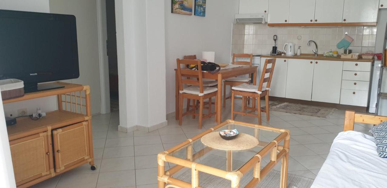 Homely 2-bedroom Close To The Pefkochori