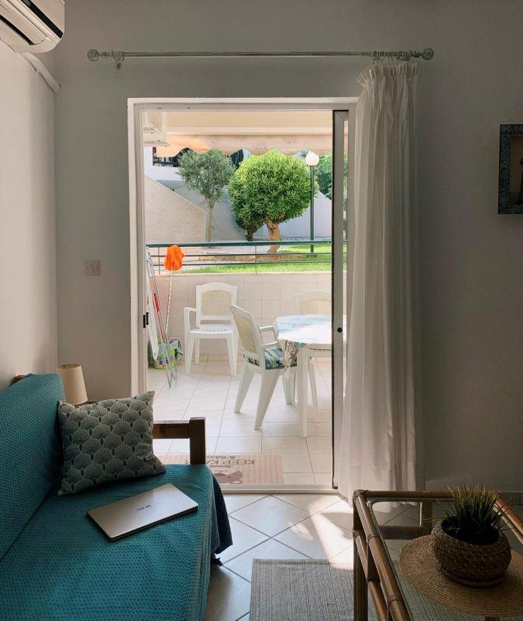 Homely 2-bedroom Close To The *