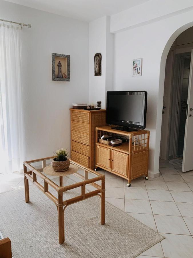 Homely 2-bedroom Close To The Appartement *